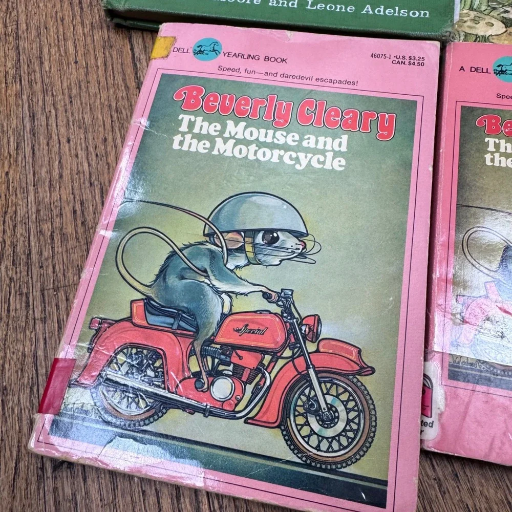 Vintage children's books lot The Mouse and Motorcycle, Frog and Toad, Old Rosie